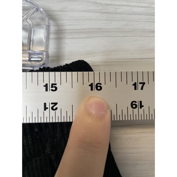 H&M Shorts Mens Small Black Relaxed Fit Corduroy Elastic Waist Belted Pockets - Picture 4 of 13